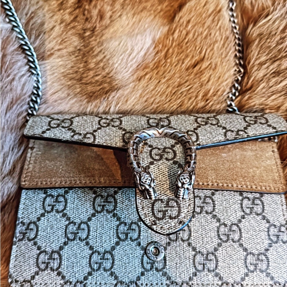 Gucci dionysus super mini bag
